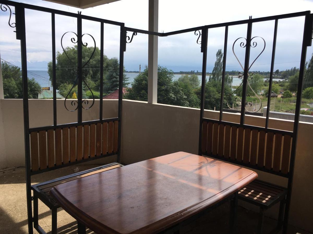 Hotel Эдем à Cholpon-Ata Extérieur photo