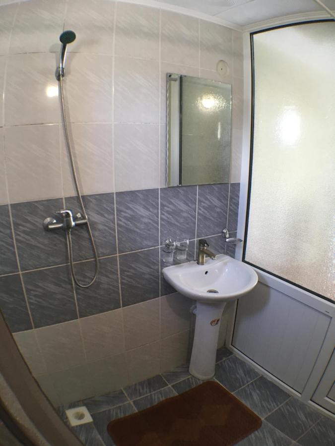 Hotel Эдем à Cholpon-Ata Extérieur photo