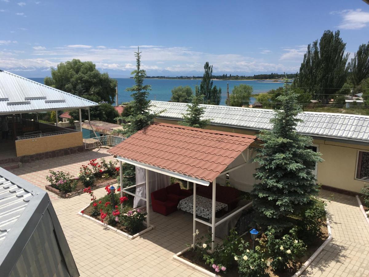 Hotel Эдем à Cholpon-Ata Extérieur photo