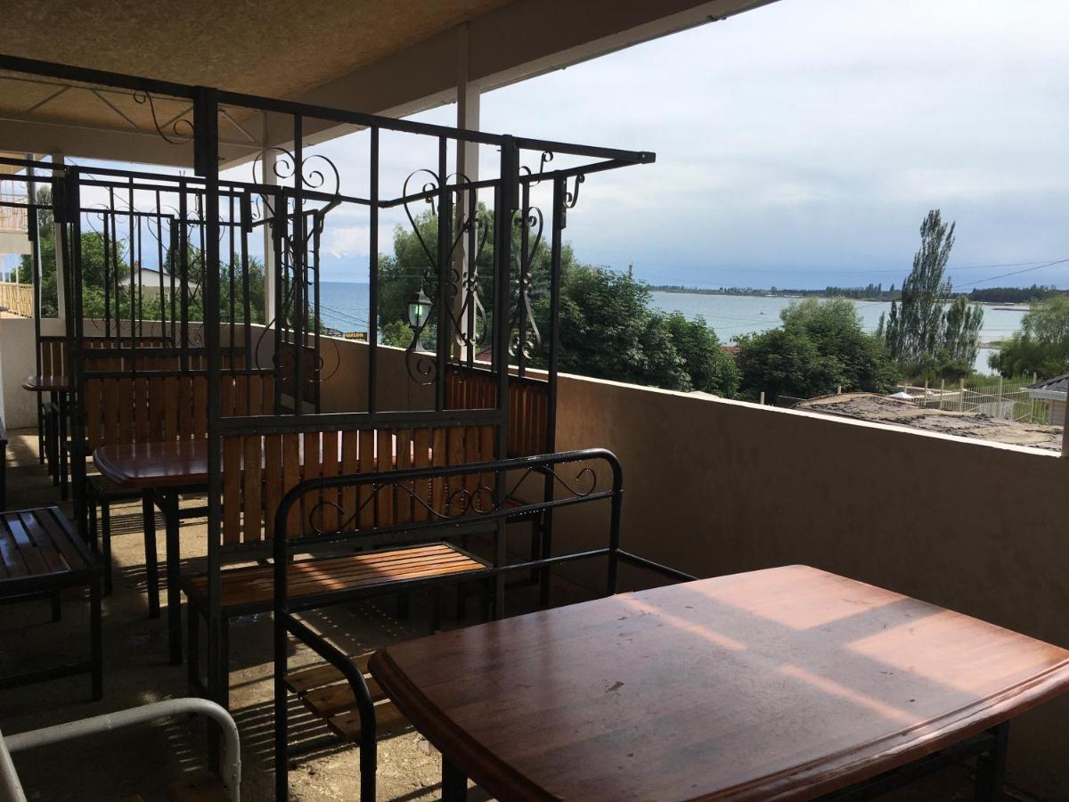 Hotel Эдем à Cholpon-Ata Extérieur photo